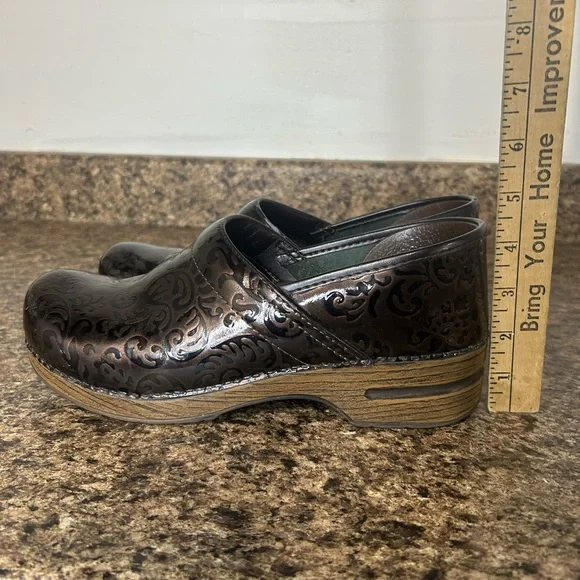 Dansko clogs! Brown floral print. Size 42 - Picture 5 of 6